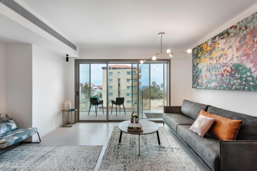 Yefet - By Beach Apartments Tlv Tel Aviv Eksteriør billede